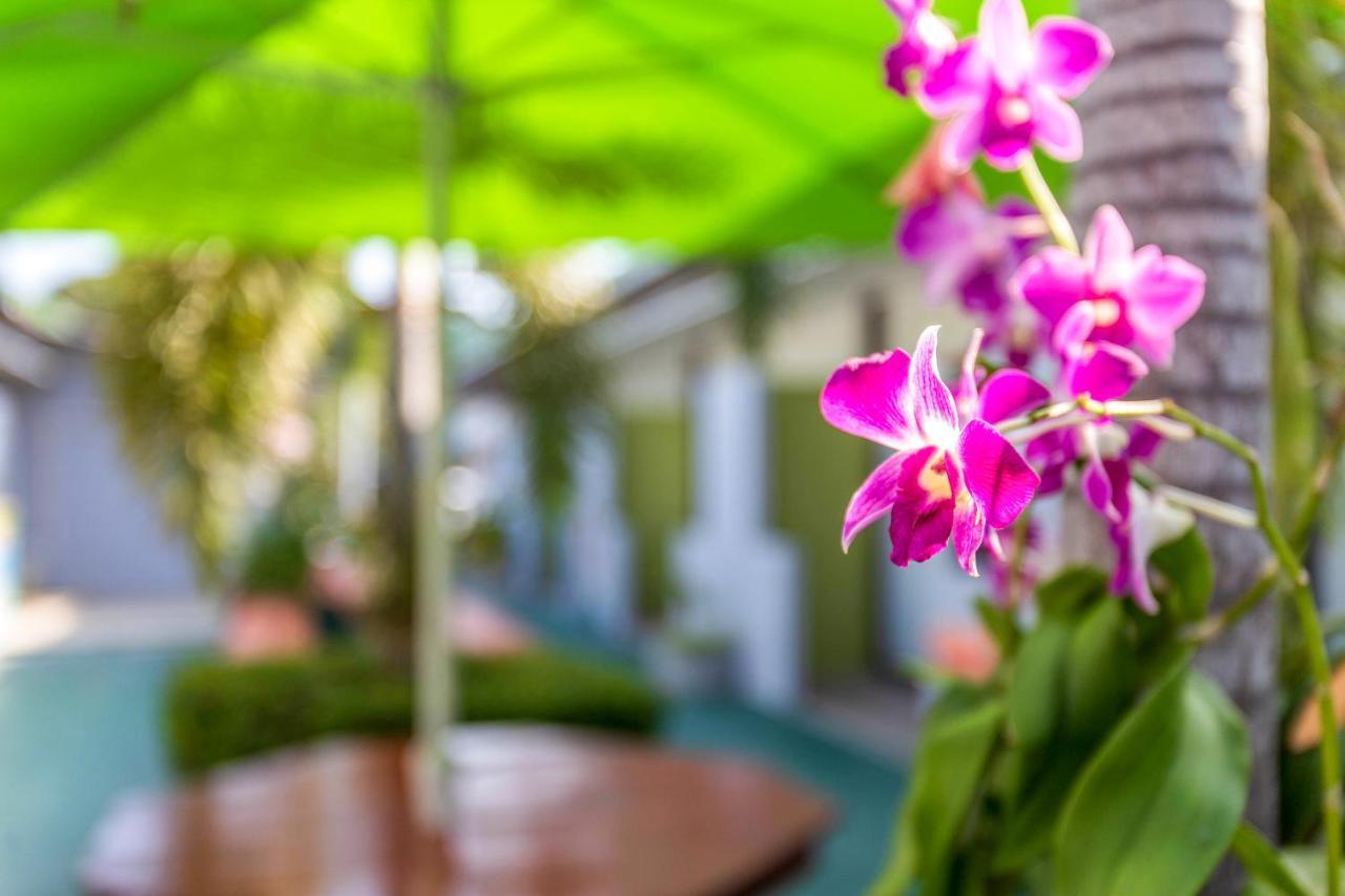 Oyo 450 Rawai Studios Resort Dış mekan fotoğraf